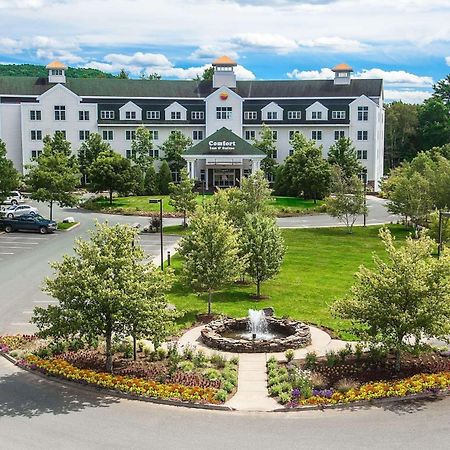 Comfort Inn & Suites Near Burke Mountain Сейнт Джонсбъри Екстериор снимка